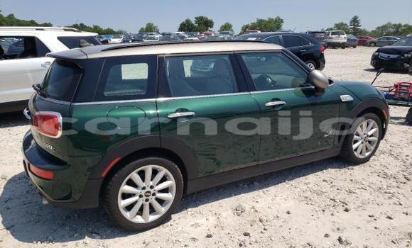 Acheter Neuf Voiture MINI Clubman Vert à Lagos, État de Lagos Acheter Neuf Voiture MINI Clubman Vert à Lagos, État de Lagos