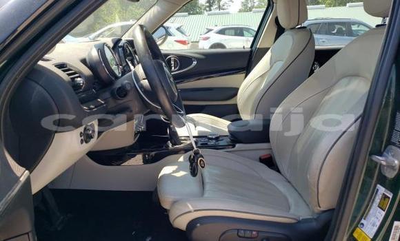 Acheter Neuf Voiture MINI Clubman Vert à Lagos, État de Lagos Acheter Neuf Voiture MINI Clubman Vert à Lagos, État de Lagos