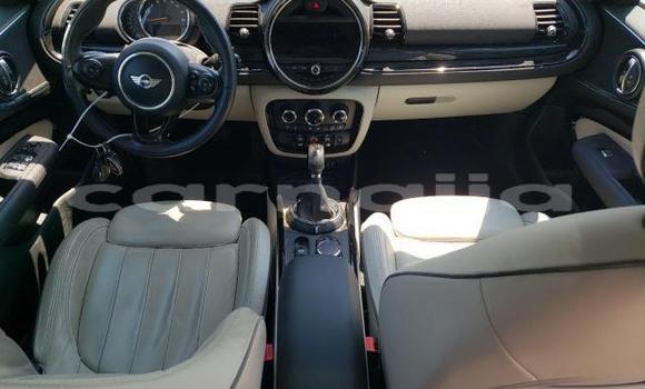 Acheter Neuf Voiture MINI Clubman Vert à Lagos, État de Lagos Acheter Neuf Voiture MINI Clubman Vert à Lagos, État de Lagos