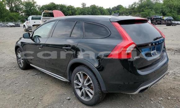 Acheter Neuf Voiture Volvo V60 Noir à Lagos, État de Lagos Acheter Neuf Voiture Volvo V60 Noir à Lagos, État de Lagos