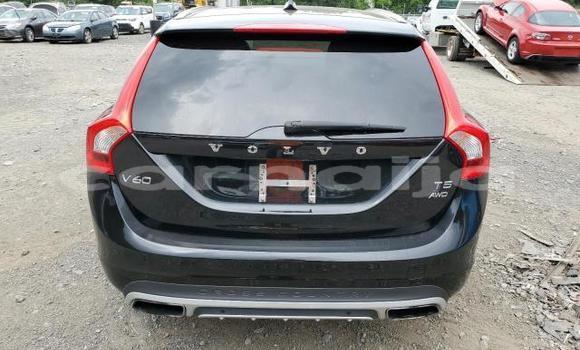 Acheter Neuf Voiture Volvo V60 Noir à Lagos, État de Lagos Acheter Neuf Voiture Volvo V60 Noir à Lagos, État de Lagos