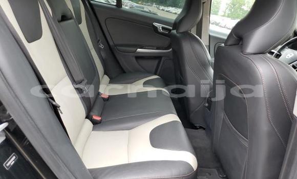 Acheter Neuf Voiture Volvo V60 Noir à Lagos, État de Lagos Acheter Neuf Voiture Volvo V60 Noir à Lagos, État de Lagos