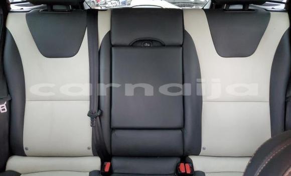 Acheter Neuf Voiture Volvo V60 Noir à Lagos, État de Lagos Acheter Neuf Voiture Volvo V60 Noir à Lagos, État de Lagos