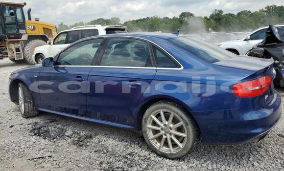 Acheter Neuf Voiture Audi A4 Bleu à Lagos, État de Lagos Acheter Neuf Voiture Audi A4 Bleu à Lagos, État de Lagos