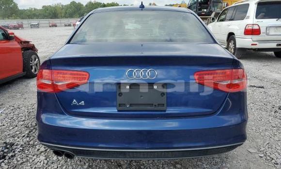 Acheter Neuf Voiture Audi A4 Bleu à Lagos, État de Lagos Acheter Neuf Voiture Audi A4 Bleu à Lagos, État de Lagos