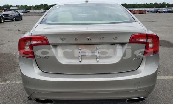 Acheter Neuf Voiture Volvo S60 Noir à Lagos, État de Lagos Acheter Neuf Voiture Volvo S60 Noir à Lagos, État de Lagos