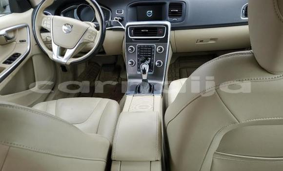 Acheter Neuf Voiture Volvo S60 Noir à Lagos, État de Lagos Acheter Neuf Voiture Volvo S60 Noir à Lagos, État de Lagos