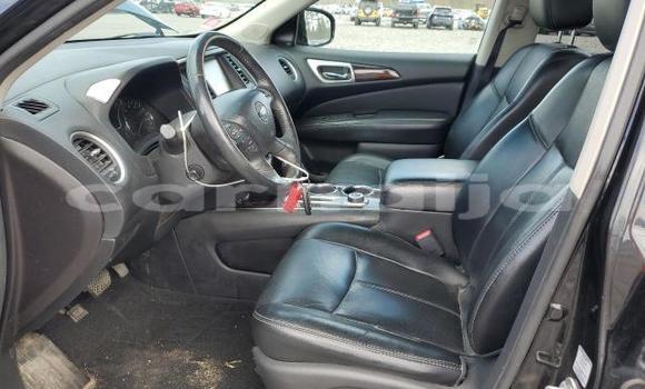 Acheter Neuf Voiture Nissan Pathfinder Noir à Lagos, État de Lagos Acheter Neuf Voiture Nissan Pathfinder Noir à Lagos, État de Lagos