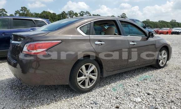 Acheter Neuf Voiture Nissan Altima Marron à Lagos, État de Lagos Acheter Neuf Voiture Nissan Altima Marron à Lagos, État de Lagos