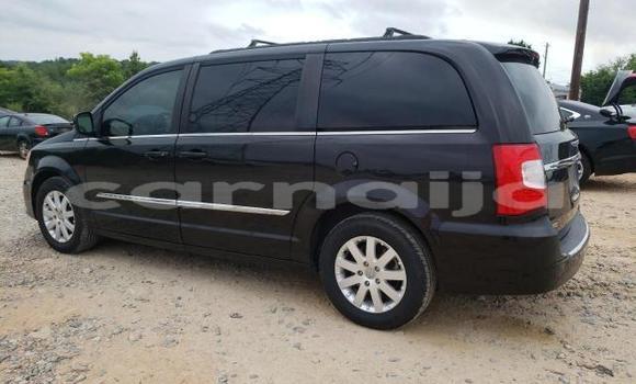 Acheter Neuf Voiture Chrysler Town & Country Noir à Lagos, État de Lagos Acheter Neuf Voiture Chrysler Town & Country Noir à Lagos, État de Lagos