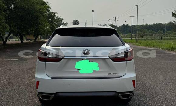 Acheter Occasion Voiture Lexus RX 350 Blanc à Abuja, État de Lagos Acheter Occasion Voiture Lexus RX 350 Blanc à Abuja, État de Lagos
