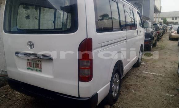 Acheter Occasion Voiture Toyota Hiace Blanc à Lagos, État de Lagos Acheter Occasion Voiture Toyota Hiace Blanc à Lagos, État de Lagos