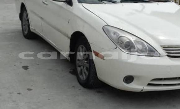 Acheter Occasion Voiture Lexus ES Blanc à Abuja, État de Lagos Acheter Occasion Voiture Lexus ES Blanc à Abuja, État de Lagos