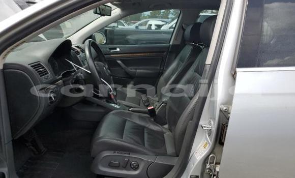 Acheter Neuf Voiture Volkswagen Jetta Gris à Lagos, État de Lagos Acheter Neuf Voiture Volkswagen Jetta Gris à Lagos, État de Lagos