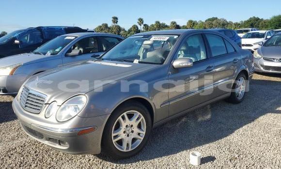Acheter Neuf Voiture Mercedes-Benz E–Class Noir à Lagos, État de Lagos Acheter Neuf Voiture Mercedes-Benz E–Class Noir à Lagos, État de Lagos