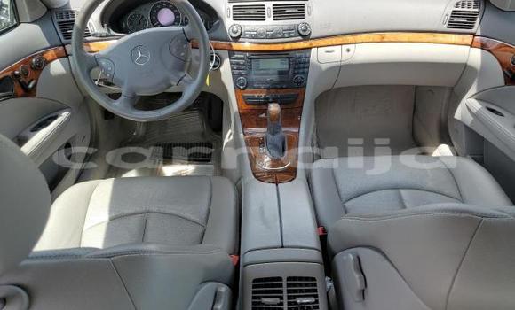 Acheter Neuf Voiture Mercedes-Benz E–Class Noir à Lagos, État de Lagos Acheter Neuf Voiture Mercedes-Benz E–Class Noir à Lagos, État de Lagos