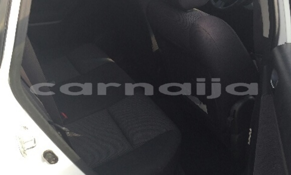 Buy Used Toyota Matrix White Car in Lagos in Lagos State Buy Used Toyota Matrix White Car in Lagos in Lagos State