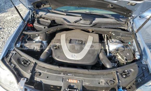 Acheter Neuf Voiture Mercedes-Benz ML–Class Bleu à Lagos, État de Lagos Acheter Neuf Voiture Mercedes-Benz ML–Class Bleu à Lagos, État de Lagos