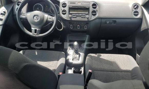 Acheter Neuf Voiture Volkswagen Tiguan Bleu à Lagos, État de Lagos Acheter Neuf Voiture Volkswagen Tiguan Bleu à Lagos, État de Lagos