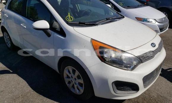 Acheter Neuf Voiture Kia Rio Blanc à Lagos, État de Lagos