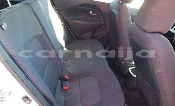 Acheter Neuf Voiture Kia Rio Blanc à Lagos, État de Lagos Acheter Neuf Voiture Kia Rio Blanc à Lagos, État de Lagos