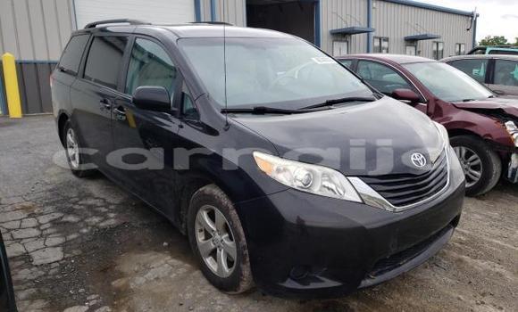 Buy New Toyota Sienna Black Car in Lagos in Lagos State Buy New Toyota Sienna Black Car in Lagos in Lagos State