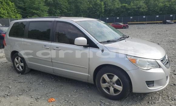 Buy New Volkswagen Routan Silver Car in Lagos in Lagos State