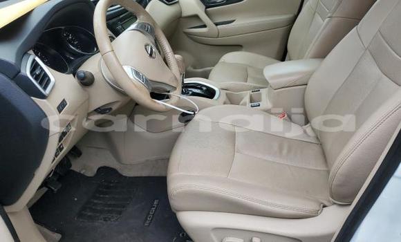 Acheter Neuf Voiture Nissan Rogue Blanc à Lagos, État de Lagos Acheter Neuf Voiture Nissan Rogue Blanc à Lagos, État de Lagos