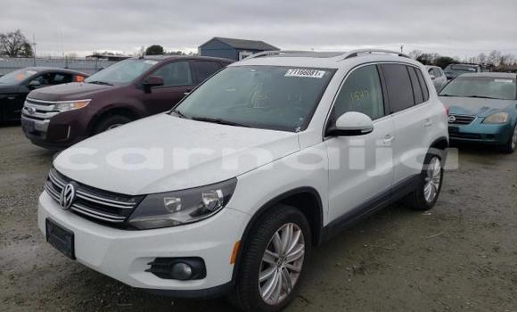Acheter Neuf Voiture Volkswagen Tiguan Autre à Lagos, État de Lagos Acheter Neuf Voiture Volkswagen Tiguan Autre à Lagos, État de Lagos