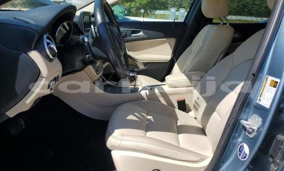 Acheter Neuf Voiture Mercedes-Benz GLA-klasse Bleu à Lagos, État de Lagos Acheter Neuf Voiture Mercedes-Benz GLA-klasse Bleu à Lagos, État de Lagos