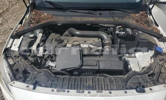 Acheter Neuf Voiture Volvo S60 Blanc à Lagos, État de Lagos Acheter Neuf Voiture Volvo S60 Blanc à Lagos, État de Lagos