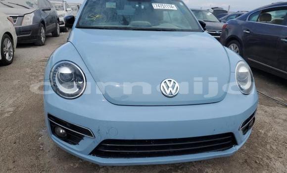 Acheter Neuf Voiture Volkswagen Beetle Bleu à Lagos, État de Lagos Acheter Neuf Voiture Volkswagen Beetle Bleu à Lagos, État de Lagos