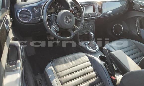Acheter Neuf Voiture Volkswagen Beetle Bleu à Lagos, État de Lagos Acheter Neuf Voiture Volkswagen Beetle Bleu à Lagos, État de Lagos