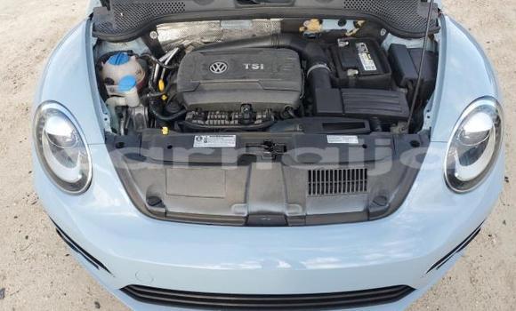 Acheter Neuf Voiture Volkswagen Beetle Bleu à Lagos, État de Lagos Acheter Neuf Voiture Volkswagen Beetle Bleu à Lagos, État de Lagos
