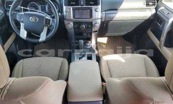Acheter Neuf Voiture Toyota 4Runner Noir à Lagos, État de Lagos Acheter Neuf Voiture Toyota 4Runner Noir à Lagos, État de Lagos