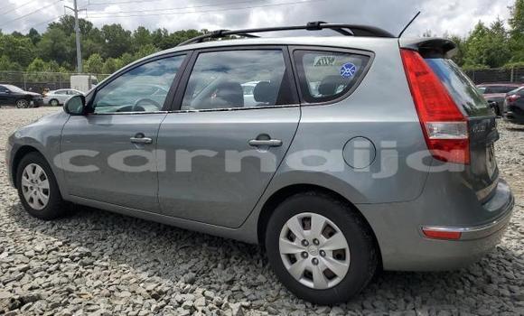 Acheter Neuf Voiture Hyundai Veloster Noir à Lagos, État de Lagos Acheter Neuf Voiture Hyundai Veloster Noir à Lagos, État de Lagos