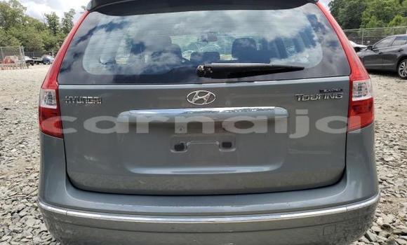 Acheter Neuf Voiture Hyundai Veloster Noir à Lagos, État de Lagos Acheter Neuf Voiture Hyundai Veloster Noir à Lagos, État de Lagos