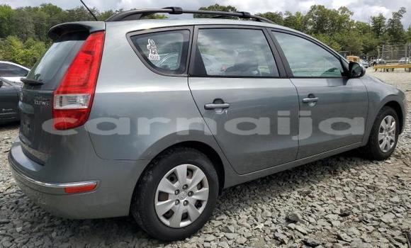 Acheter Neuf Voiture Hyundai Veloster Noir à Lagos, État de Lagos Acheter Neuf Voiture Hyundai Veloster Noir à Lagos, État de Lagos