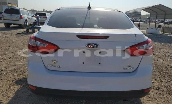 Acheter Neuf Voiture Ford Focus Blanc à Lagos, État de Lagos Acheter Neuf Voiture Ford Focus Blanc à Lagos, État de Lagos