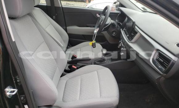 Acheter Neuf Voiture Kia Rio Noir à Lagos, État de Lagos Acheter Neuf Voiture Kia Rio Noir à Lagos, État de Lagos