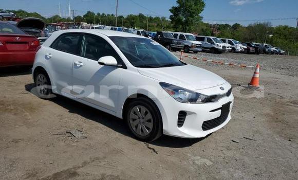 Buy New Kia Rio White Car in Lagos in Lagos State