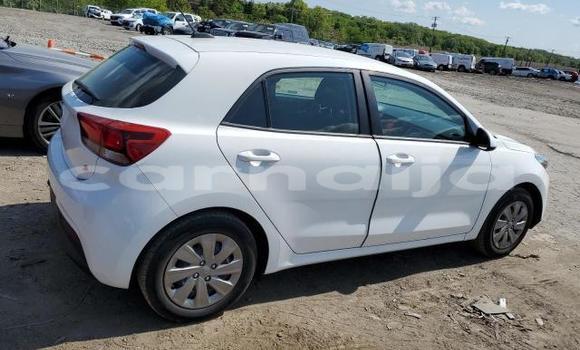 Acheter Neuf Voiture Kia Rio Blanc à Lagos, État de Lagos Acheter Neuf Voiture Kia Rio Blanc à Lagos, État de Lagos