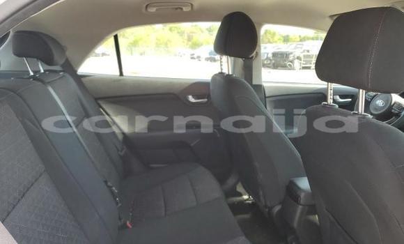 Acheter Neuf Voiture Kia Rio Blanc à Lagos, État de Lagos Acheter Neuf Voiture Kia Rio Blanc à Lagos, État de Lagos