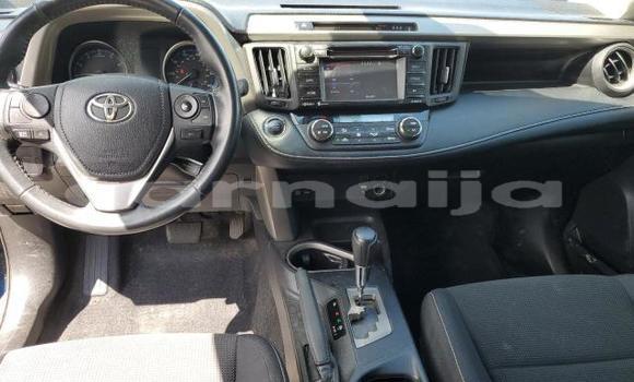 Acheter Neuf Voiture Toyota RAV4 Bleu à Lagos, État de Lagos Acheter Neuf Voiture Toyota RAV4 Bleu à Lagos, État de Lagos