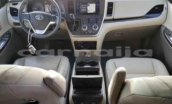 Buy New Toyota Sienna Red Car in Lagos in Lagos State Buy New Toyota Sienna Red Car in Lagos in Lagos State