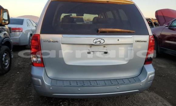 Acheter Neuf Voiture Hyundai Entourage Gris à Lagos, État de Lagos Acheter Neuf Voiture Hyundai Entourage Gris à Lagos, État de Lagos