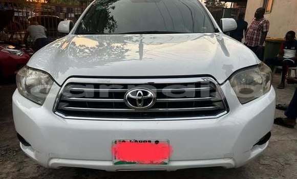 Buy Used Toyota Highlander White Car in Lagos in Lagos State