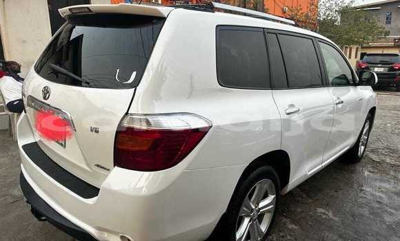 Buy Used Toyota Highlander White Car in Lagos in Lagos State Buy Used Toyota Highlander White Car in Lagos in Lagos State