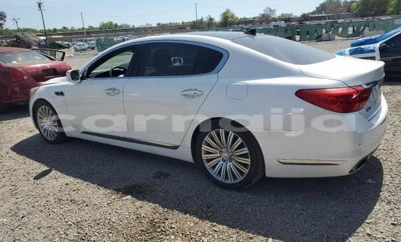 Acheter Neuf Voiture Kia Lotze Blanc à Badagry, État de Lagos Acheter Neuf Voiture Kia Lotze Blanc à Badagry, État de Lagos