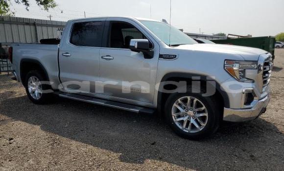 Buy New GMC Sierra Silver Car in Lagos in Lagos State Buy New GMC Sierra Silver Car in Lagos in Lagos State